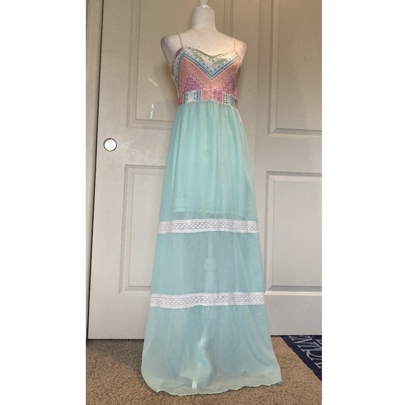 Flying Tomato Dresses & Skirts - Flying Tomato embroidered multi color maxi dress